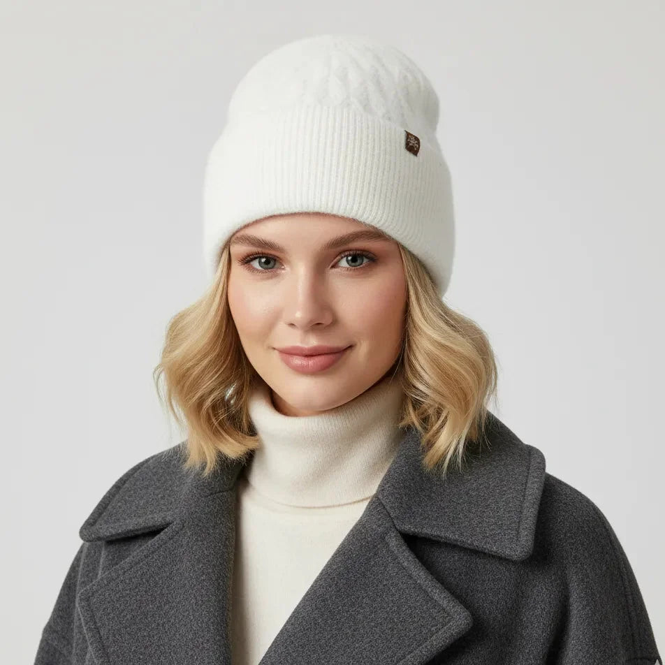 Fluff_Angora_Wool_White_Beanie_for_woman