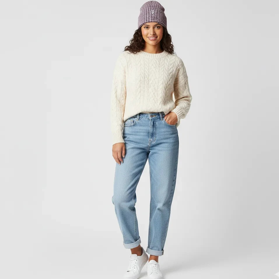 Nordic_Checkered_Pastel_Pink_and_Black_Beanie_02