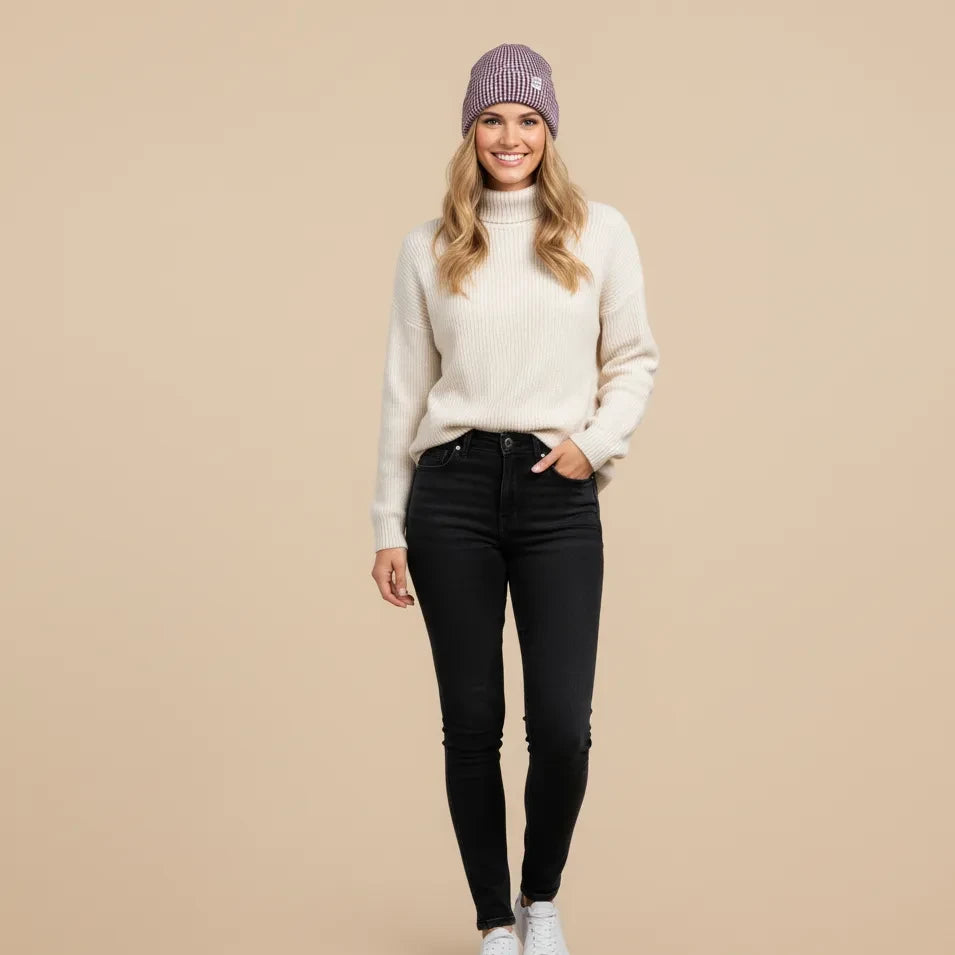 Yule_Dotted_Pink_Beanie_for_girl